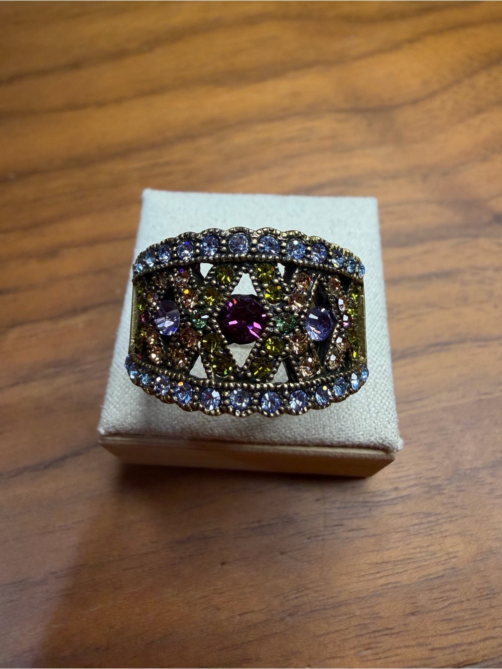 Heidi Daus Crystal
Chevron Wide Cigar Band
Statement Cocktail Ring *Size 8